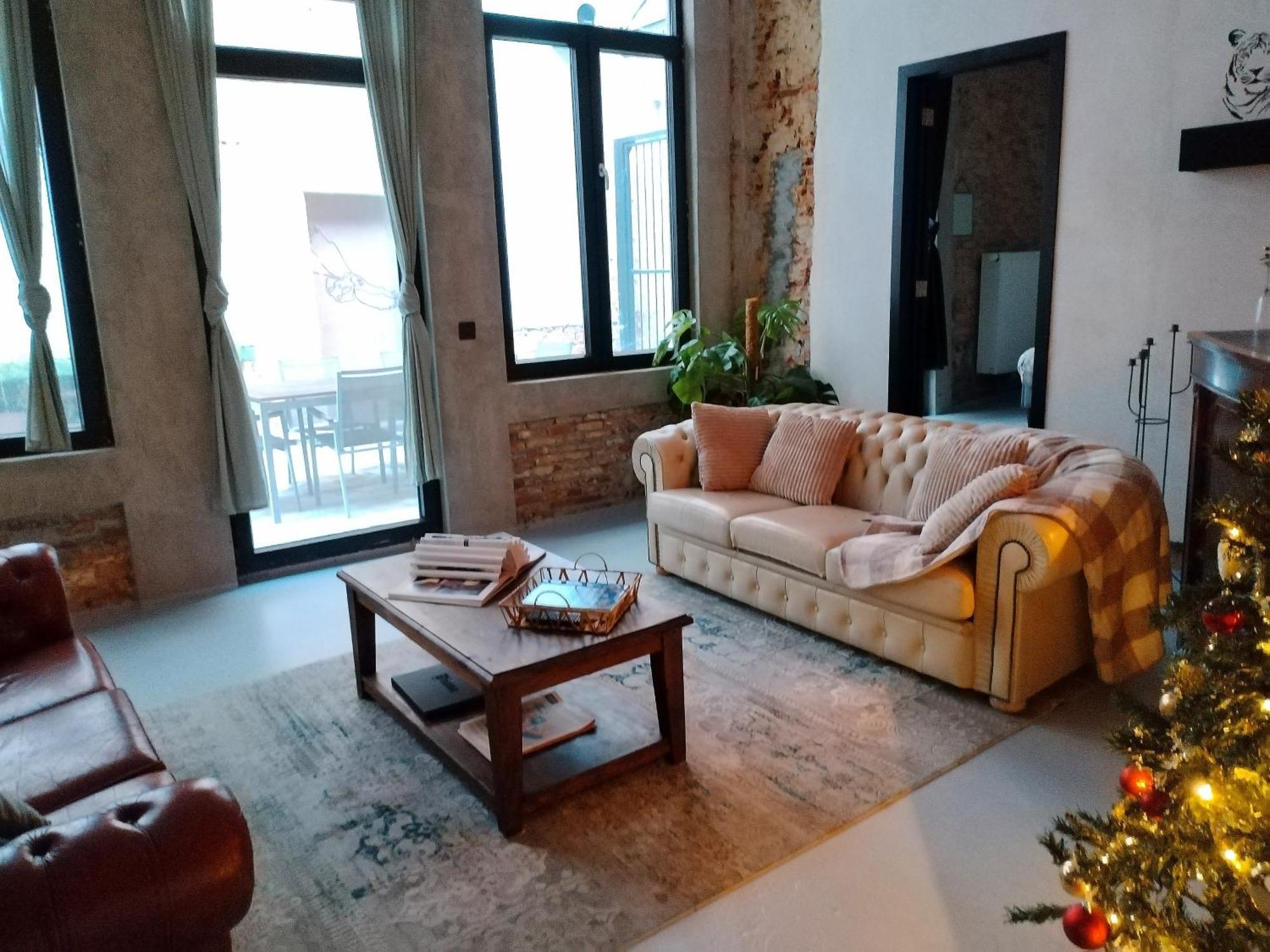 Villa Mercurius Grote Markt Антверпен Екстериор снимка